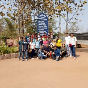 Villa with swimming pool near me - MARS